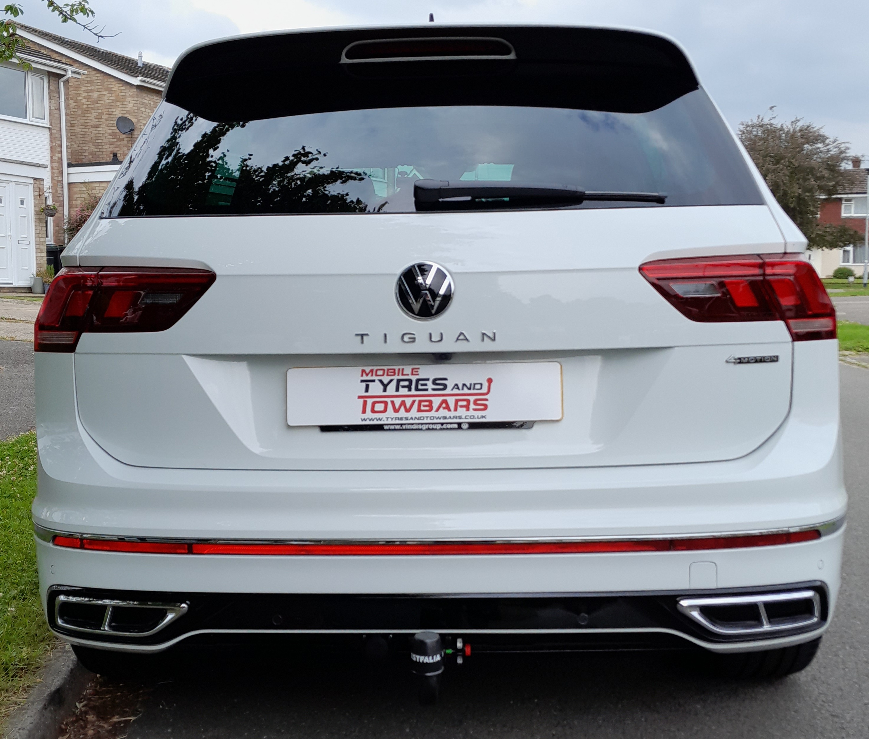 tyresandtowbars.co.uk VW Tiguan RLine.jpg